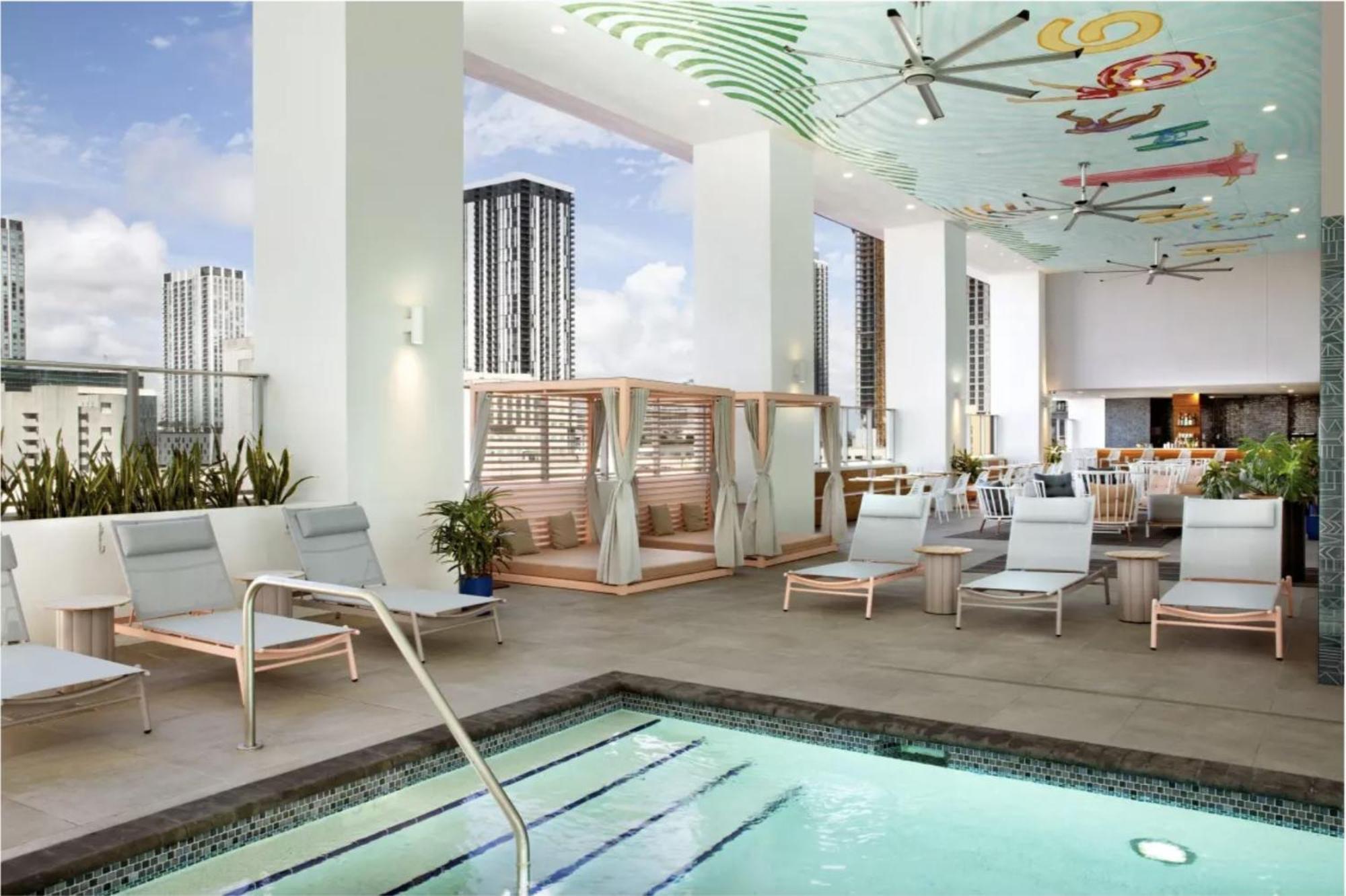 Designer Downtown With Rooftop Pool And Gym * Miami